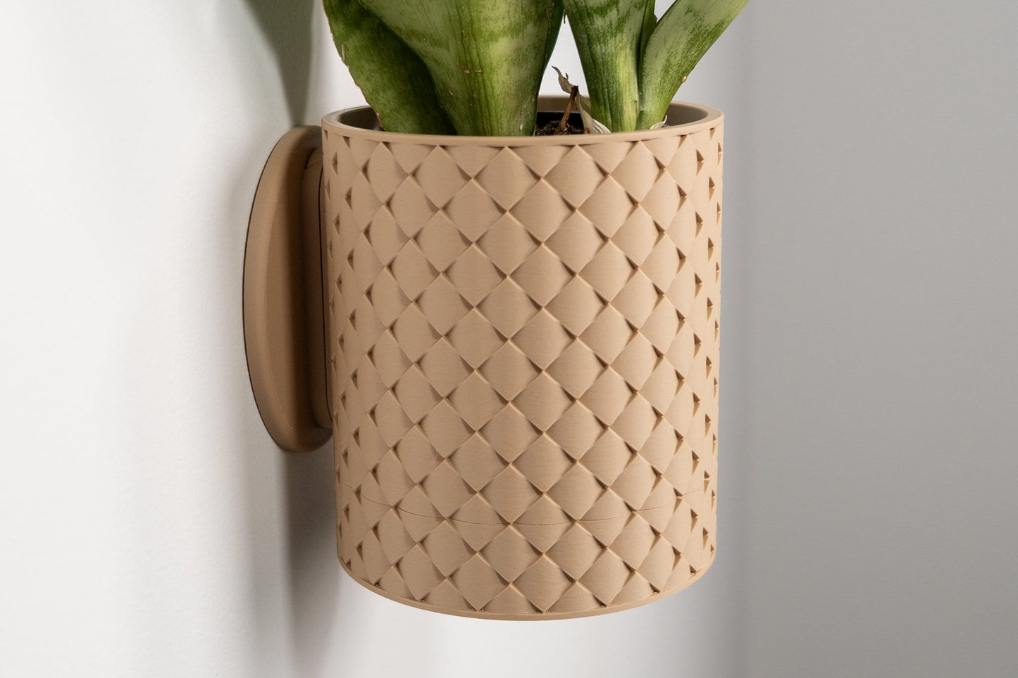 Wall Planter with Hidden Drip Tray - Quilted Planter